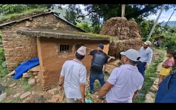 जाल्पादेवीमा पुनः छाउगोठ भत्काउने अभियान सुरु